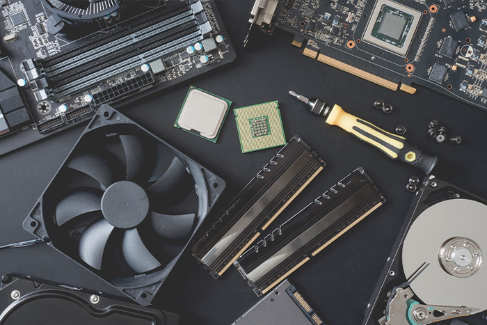 メモリ交換で動きの遅いパソコンを高速化